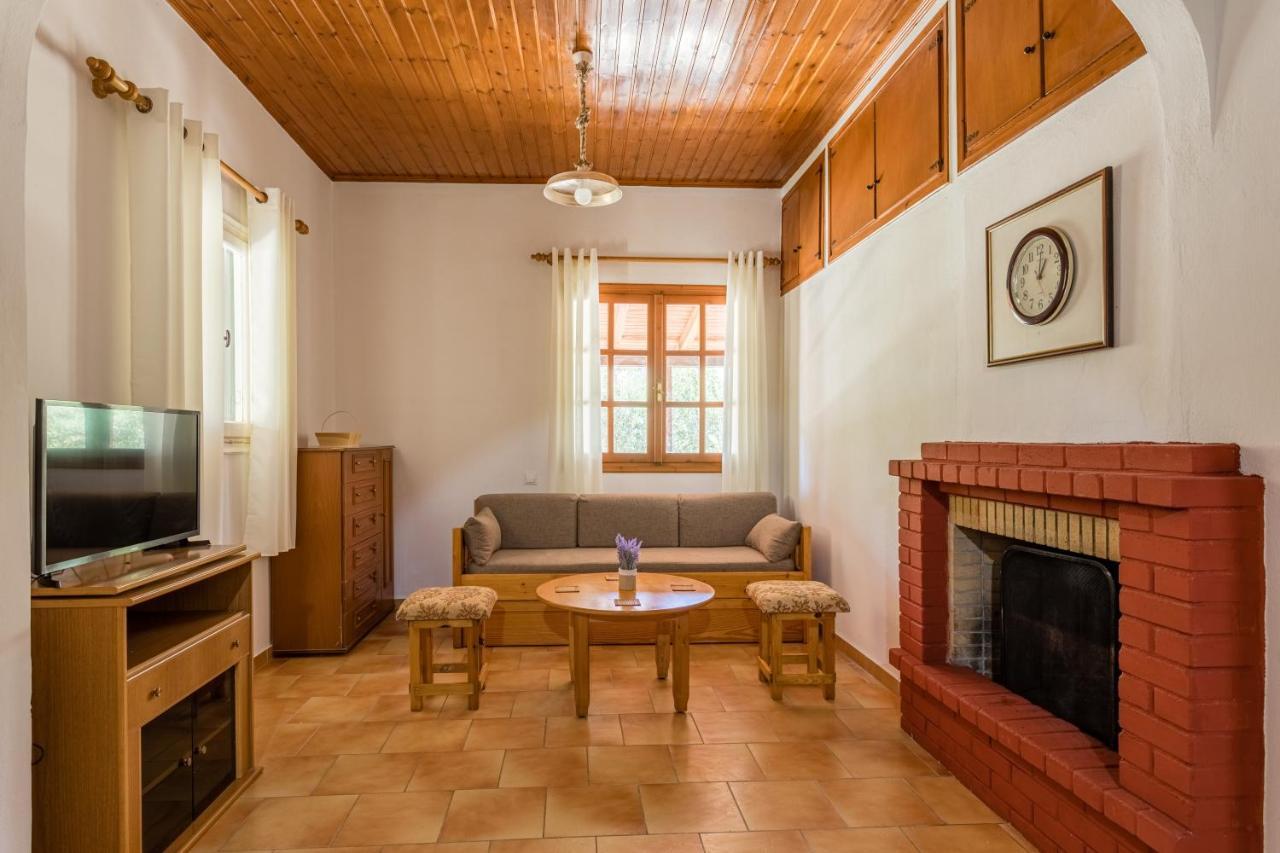 Sophia'S Apartment Stoúpa Dış mekan fotoğraf